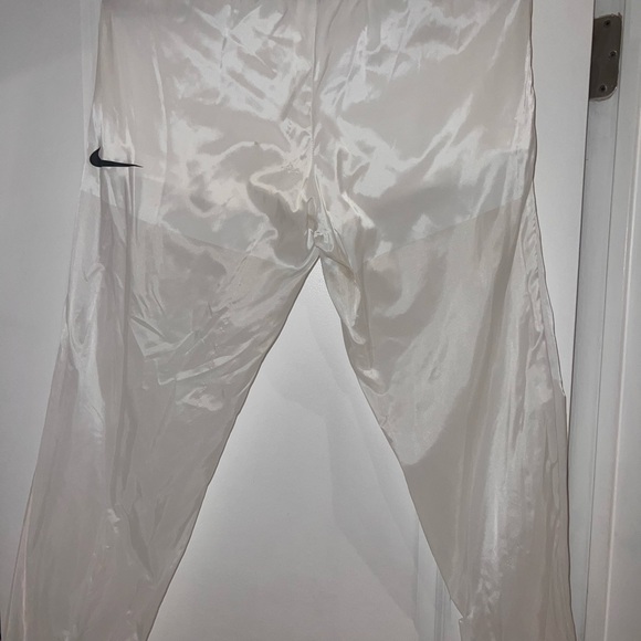 White Nike pants Size Small - Picture 2 of 6